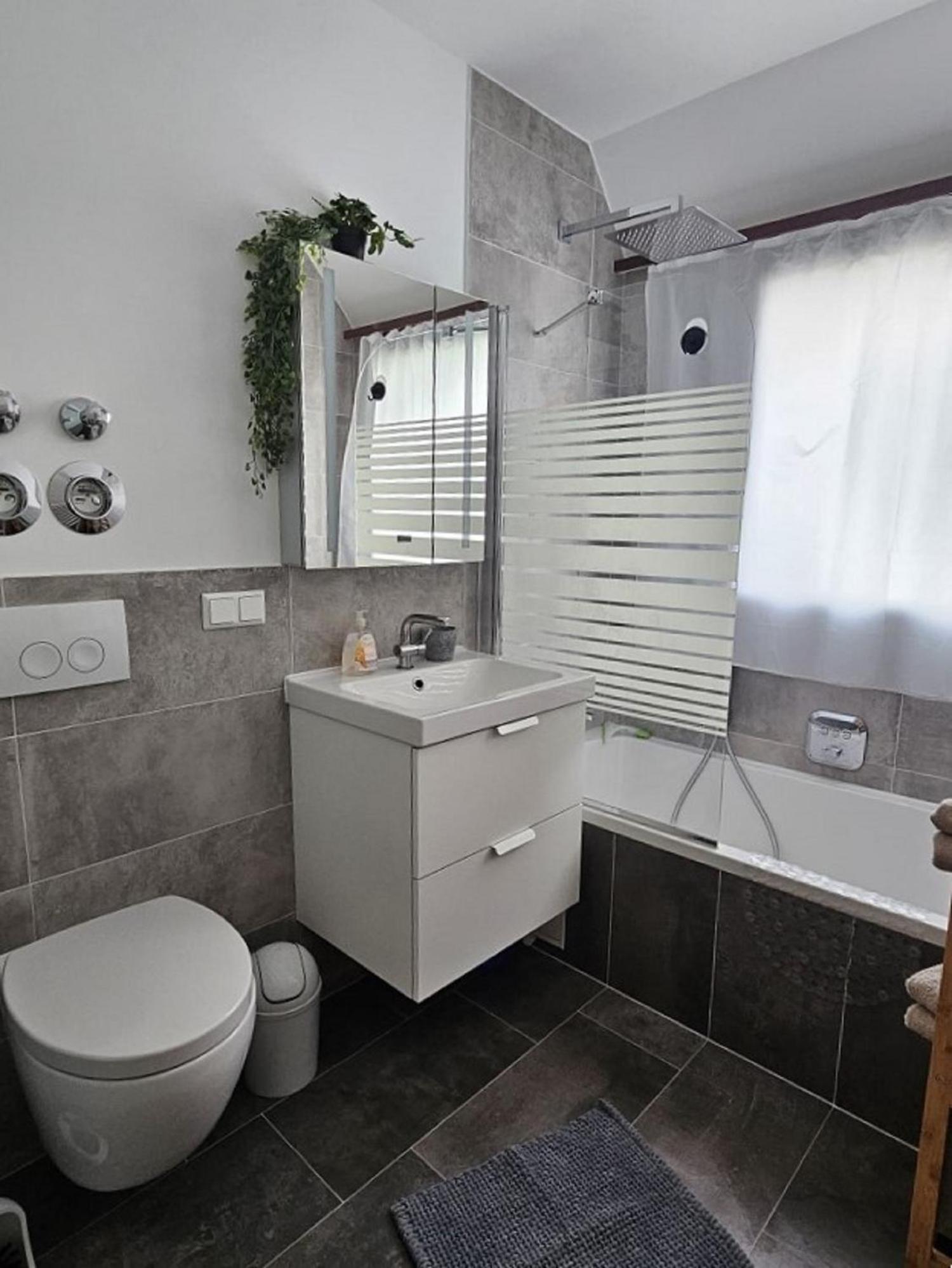 Ferienwohnung Im Schwarzwald Unterkirnach Bagian luar foto